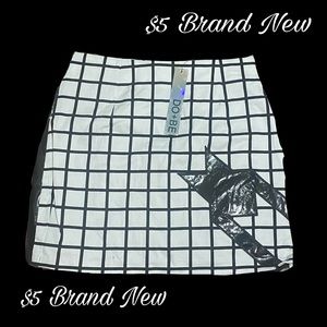 Checkered Houndstooth Mini Skirt